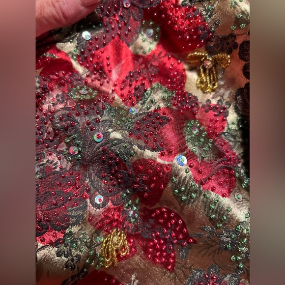 VIE by Victoria Royal- 2 piece set - size 14- wedding/formal attire - Picture 14 of 15